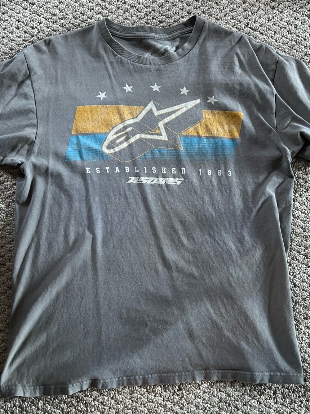 Alpinestars Gray Short Sleeve Tee with Gold & Blue Graphic